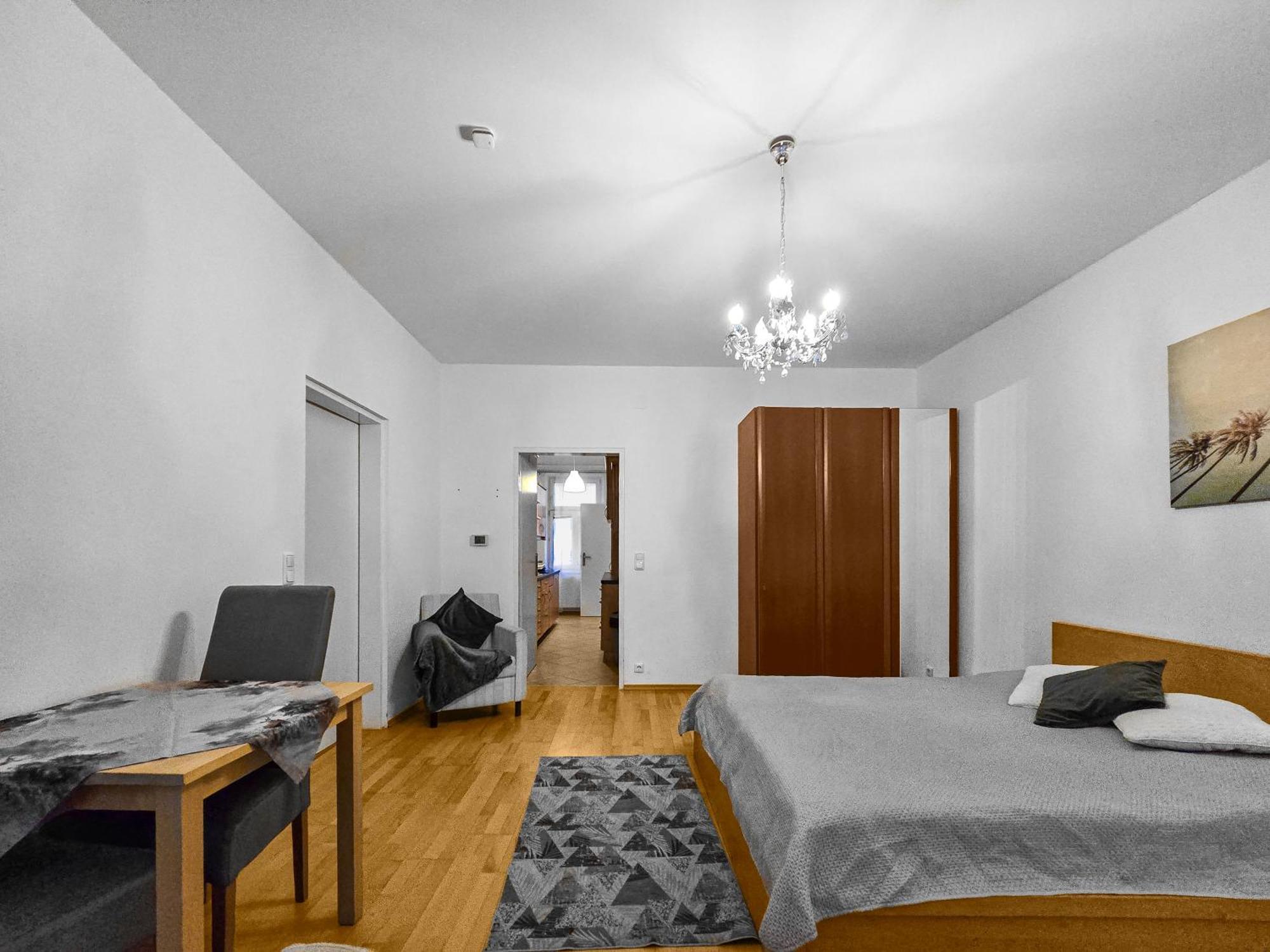 Three-Bedroom, Three King-Size Bed Retreat Viena Exterior foto